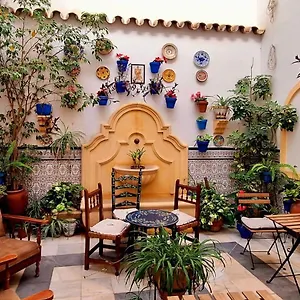 Patio De La Fuenseca Alloggio in famiglia