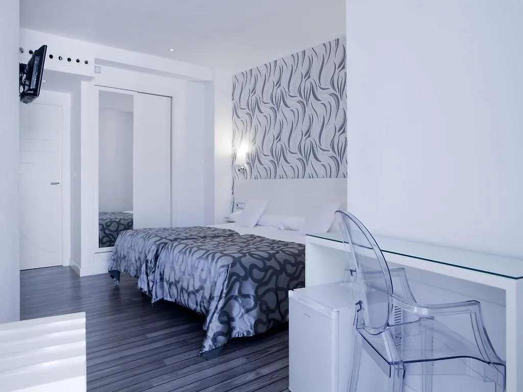 ***  La Boutique Puerta Osario Hotel Cordoba Spain